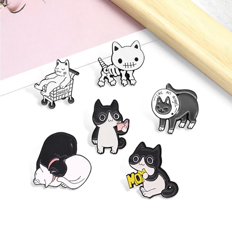 Броши-кошки Mom black white heart couple-кошки Fat cat sweet shopping cart Skeleton like an angel Read kitten Pins значки с