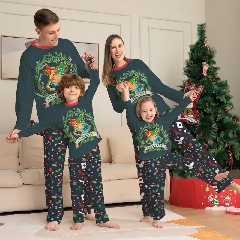 

Christmas Adult Kids Cartoon Striped Sleepwear Suit for Family Pajamas Sets Dad Mom Daughter Son Dog Matching Clothes Outfits