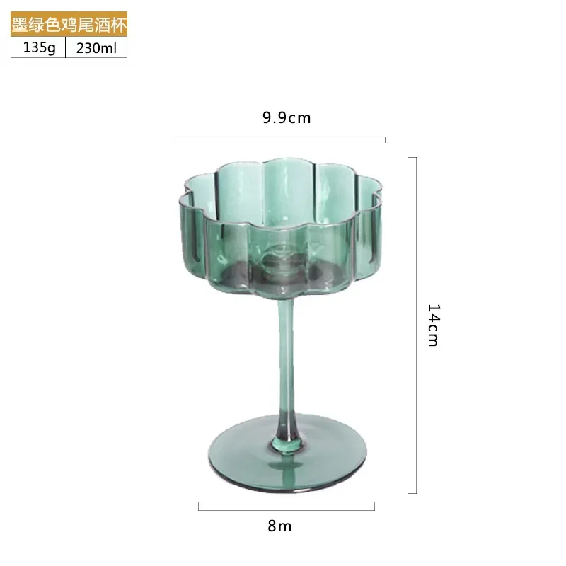 

Хрустальный бокал для вина