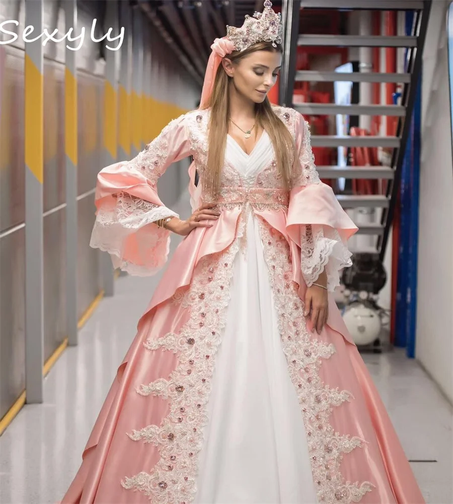 

Fantasy Pink Princess Wedding Dress Medieval Victorian Moroccan Turkish Bridal Gown Long Sleeve Lace Beaded Gothic Bride Party