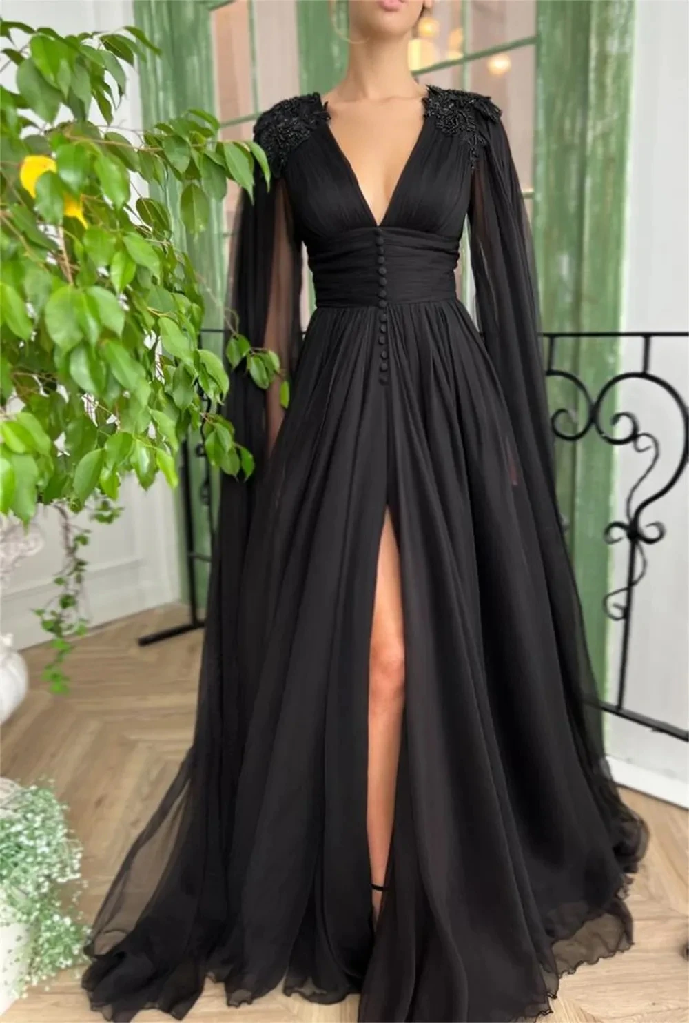 

Black Cape Floor Length Prom Dress Sexy Side Split Evening Gown Princess Tulle A-line Prom Dresses Vestidos De Fie 2023