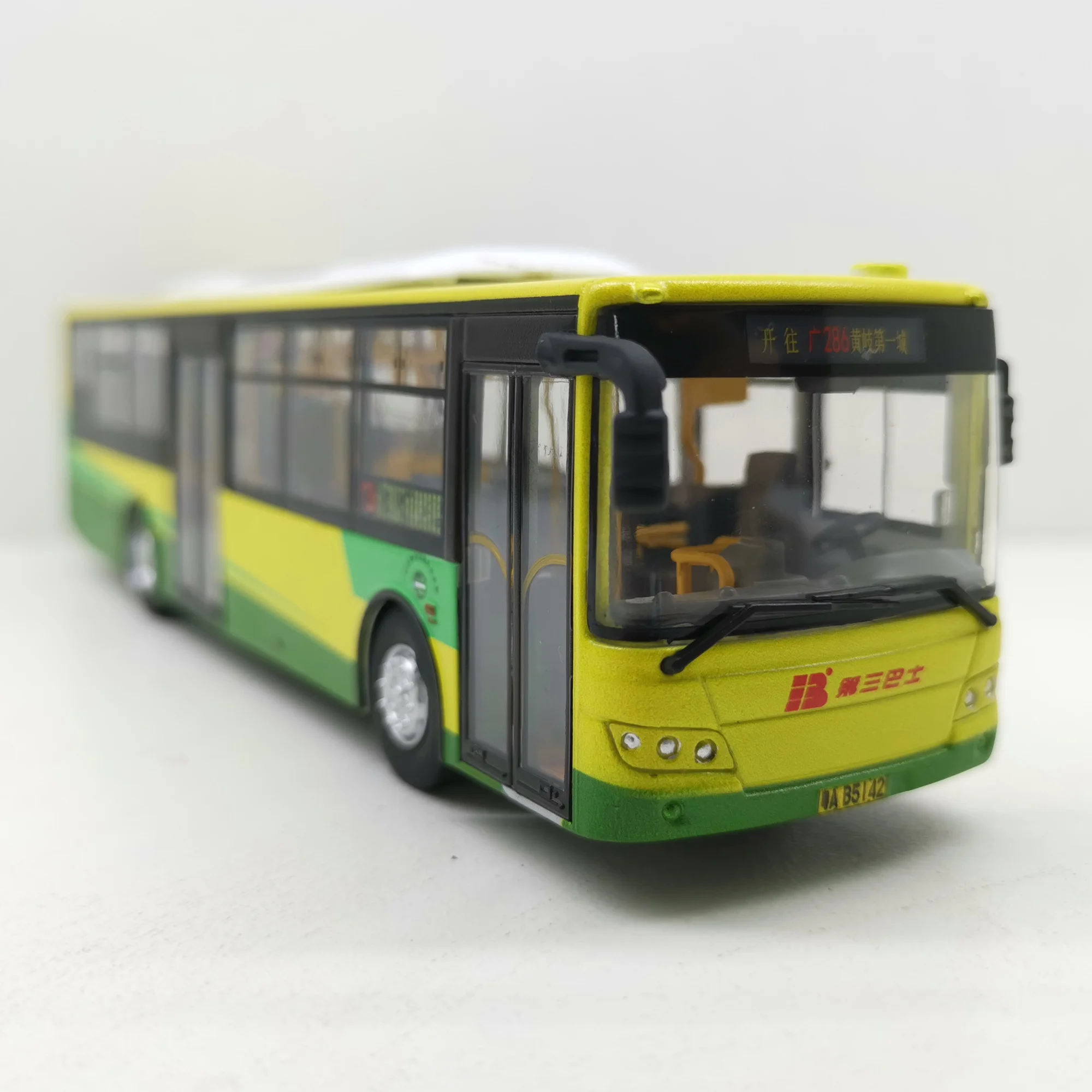 

1/64 alloy die-casting car model Guangzhou Sanba City Bus Bus No. 286 High-end Collection Decoration Decoration Children's toys