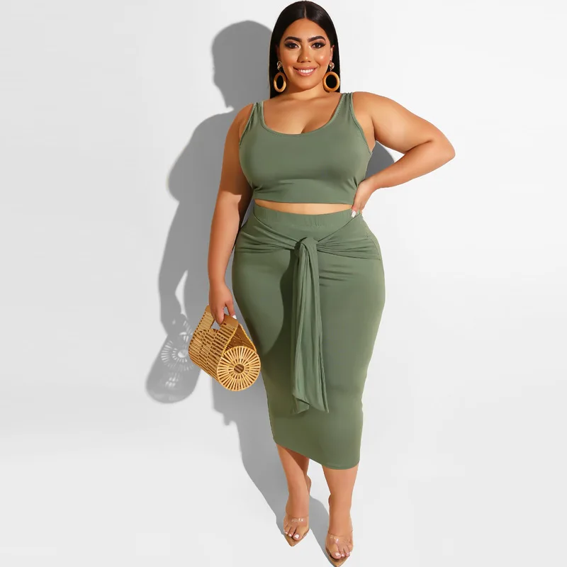 

Plus Size Two Piece Set Women New Solid Color Sleeveless Crop Top and Pencil Skirt Long Skirt Casual Ladies Two Piece Suit