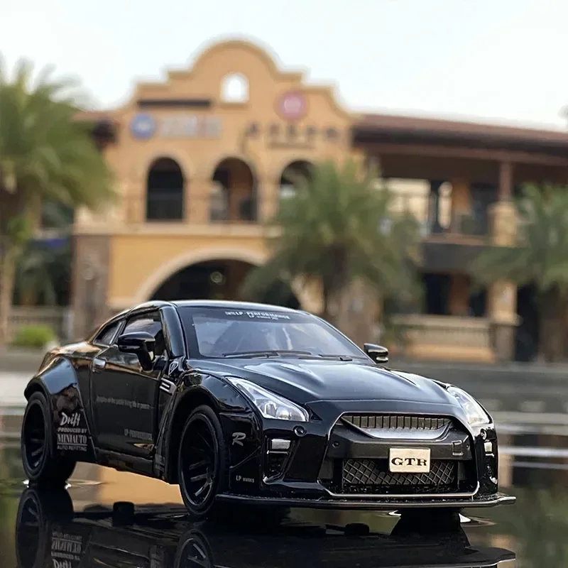 Модель спортивного автомобиля Nissan Skyline Ares GTR R34 R35 из сплава в масштабе 1:32 литой