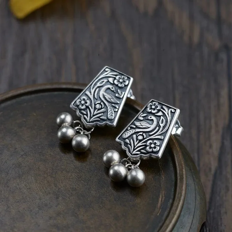 

New Phoenix Flower Ball Bead Tassel Earrings European and American Style Palace Retro Temperament Elegant Antique Jewelry