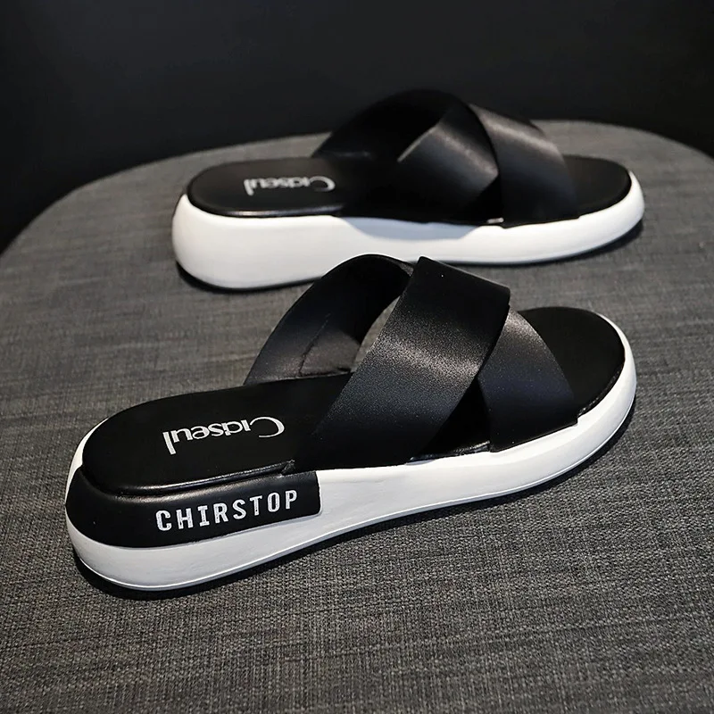 Shoes for Women's Slippers Summer New Fashion Slides Shoes Wedge Beach Sandals Women Platform Leisure Designer House Slippers