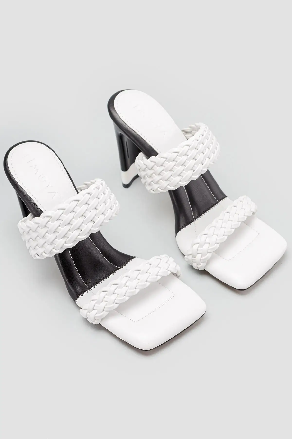 

Women's White High Casual High-Heeled Slippers