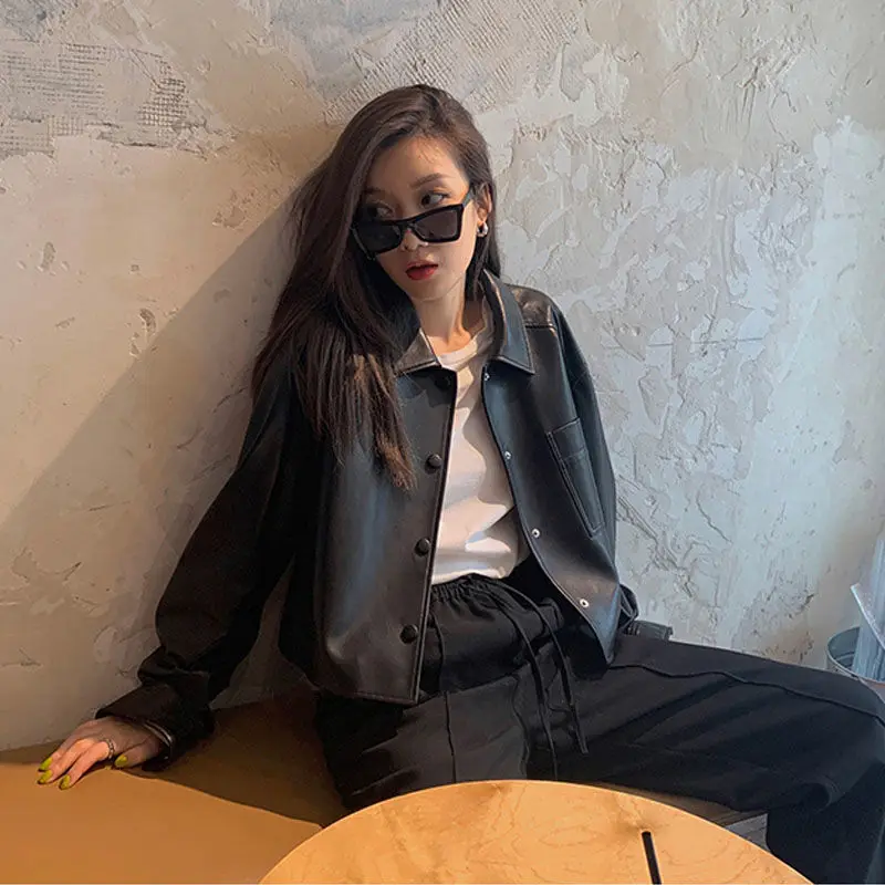 Vintage PU Leather Jacket Women Button Up Lapel Collar High Waisted Motorcycle Jackets Spring Fall Outfits Coats