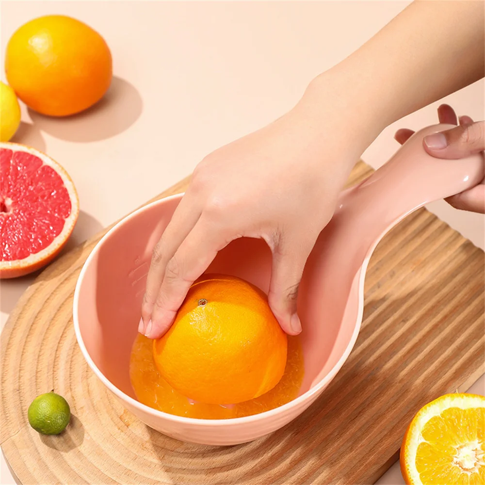 

1PC Convenient Fruit Juicing Spoon Water Scoop Be Hung Creative Spoon Household Long Handled Water Ladle Kitchen Accessories
