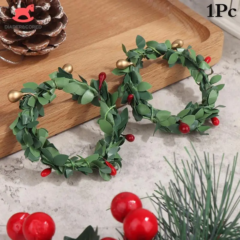 

1pcs 1:12 Dollhouse Miniature Christmas Garland Wreath Red Fruit Christmas Circle Model DIY Accessories Garden Home Decor Toy