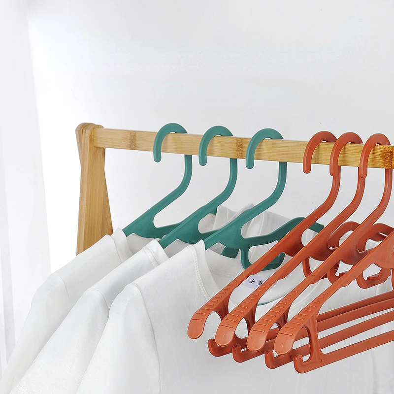 

4/8PCS Portable Clothes Hangers Non-Slip Hook for Suit Coat Closet Garment Outdoor Drying Rack Plastic Clothing Hanger