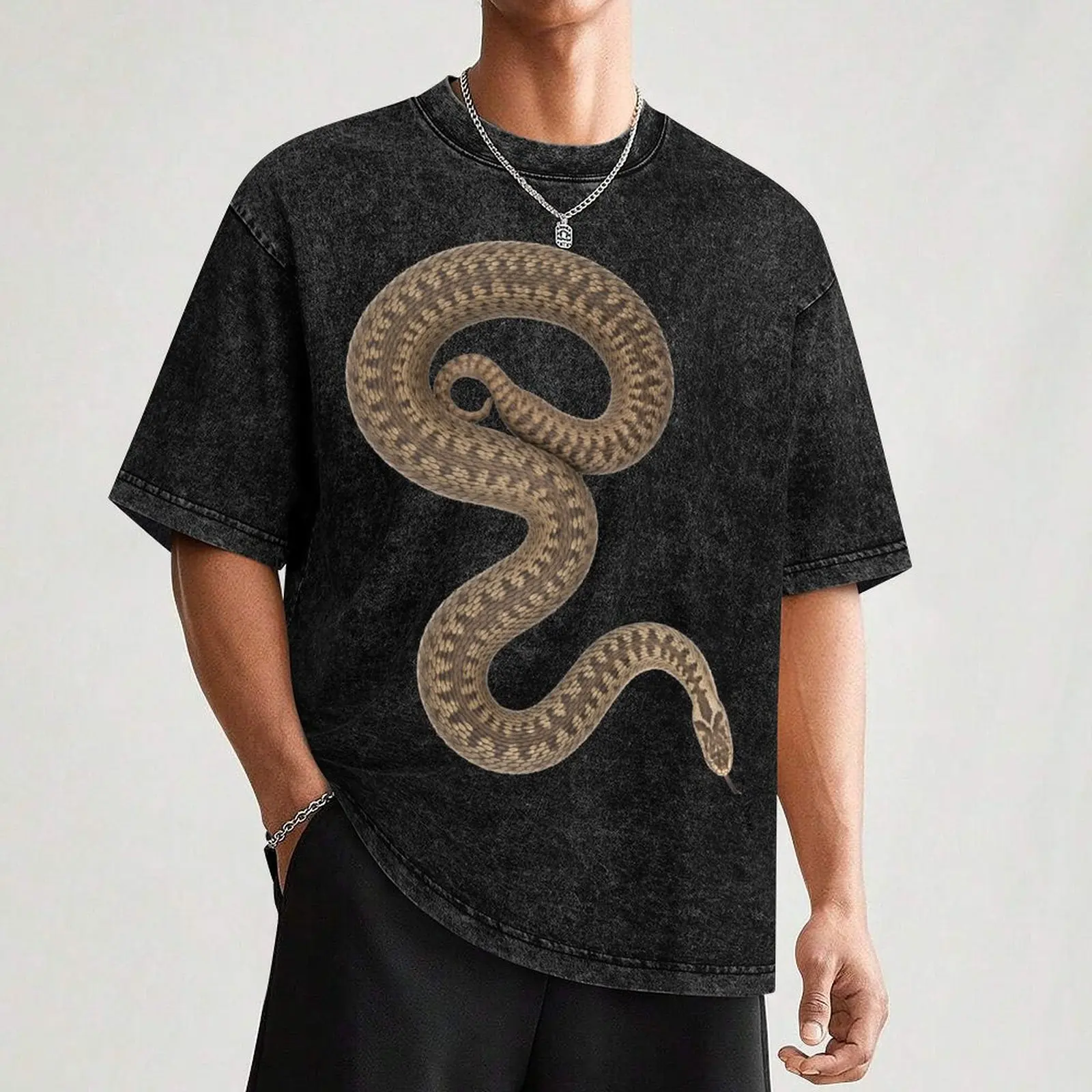 Фото Футболка из эластичной ткани Vipera berus, женская (европейская гадюка), комфортная футболка из эластичной ткани №3