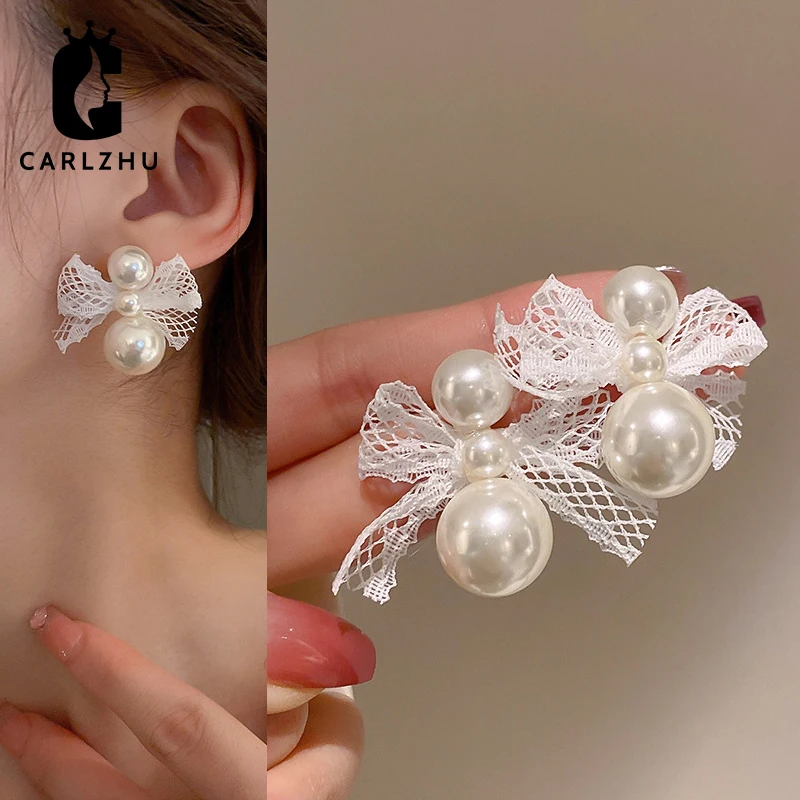 

Sweet White Lace Bowknot Pearl Stud Earrings Fashion Sweet Lolita Earring for Women Girl Christmas Gift Party Jewelry