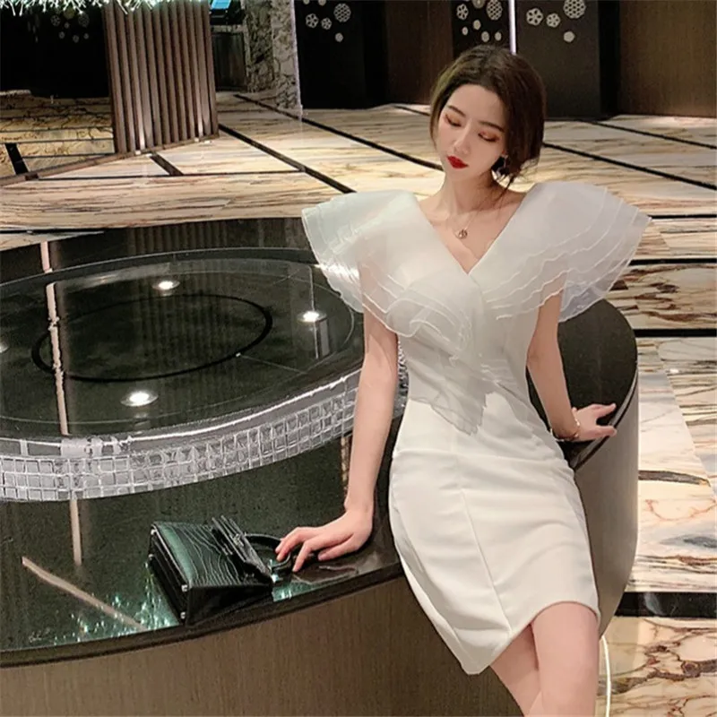 

Celebrity Summer Fairy White Dress Elegant Lady Organza Flying Sleeve Straight Dress Vestidos Sexy V Neck Evening Party Dress