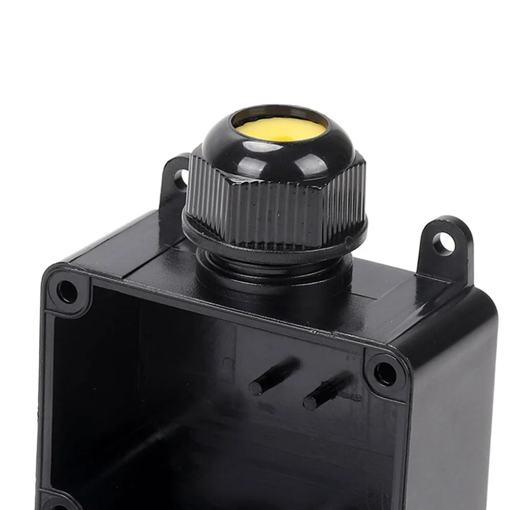 Соединительная коробка потолочная Роза, водостойкий черный ток: 24 а, пылезащитный Материал: Поликарбонат, напряжение: 450 в помещении