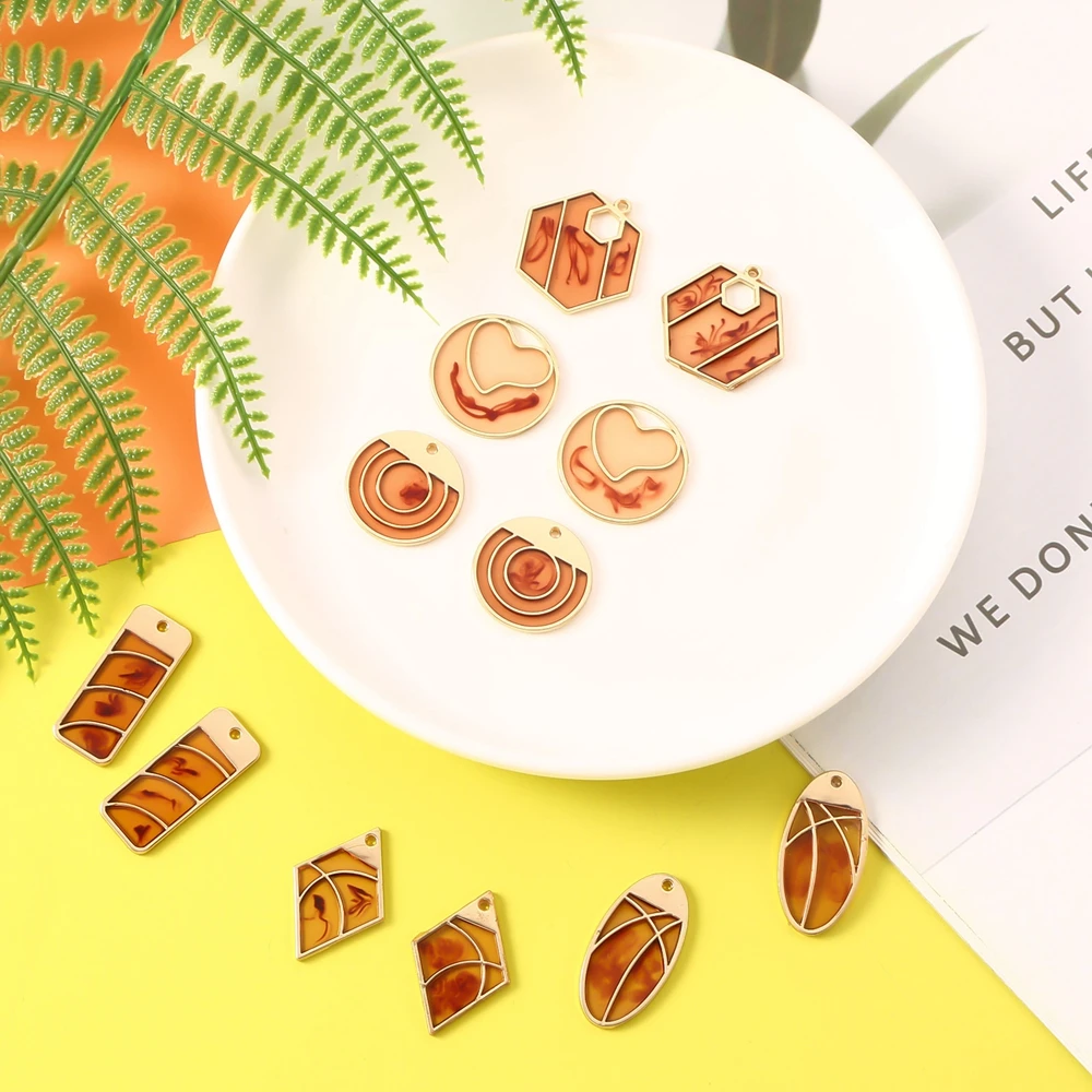 

Resin Creative Round Square Triangular Geometric Charms 16pcs/lot For DIY Fashion Necklace Jewelry Making Finding Accessories