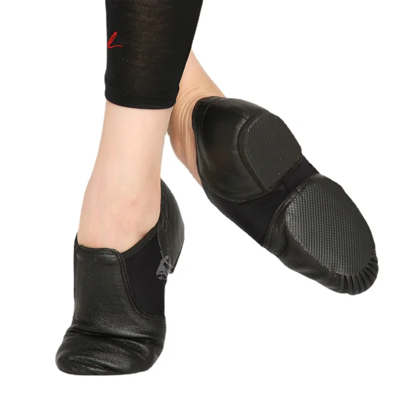 Женские танцевальные кроссовки из натуральной кожи на нескользящей подошве |