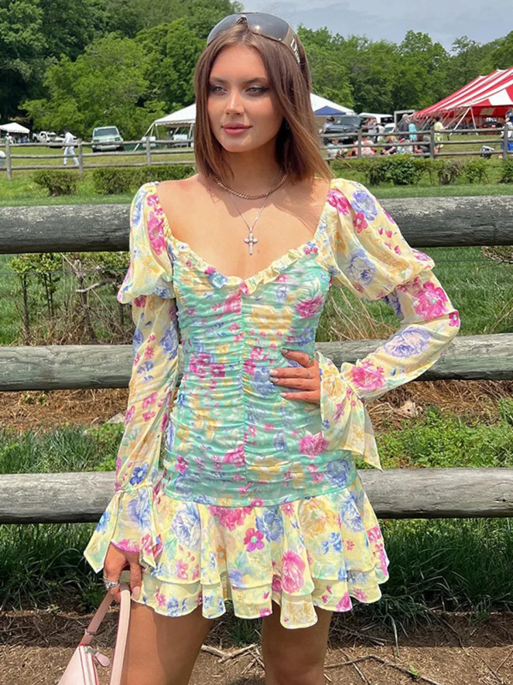 

Женское Сетчатое мини-платье с принтом, V-образным вырезом и открытой спиной