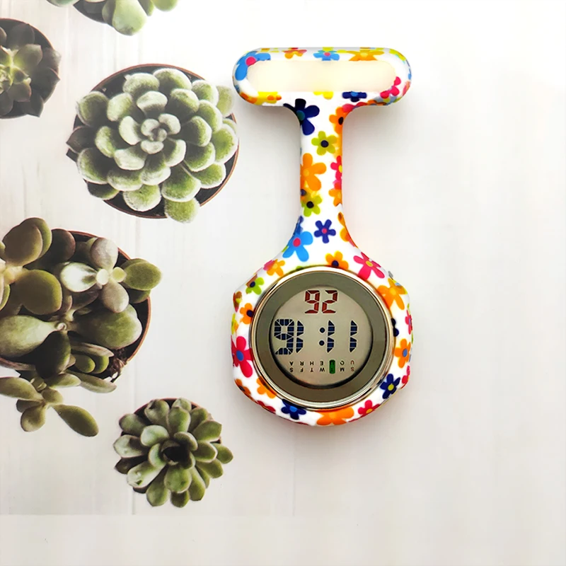 Digital Silicone Nurse Watches Fob Pocket Watch Brooch Lapel Timepiece Doctor Nurse Gift Printed Rubber Sleeve Clock Unisex