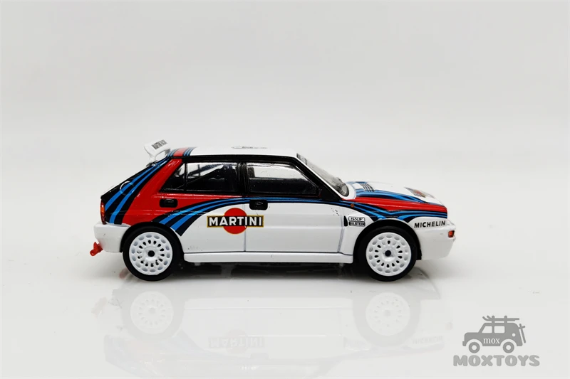 Мини GT 1:64 Lancia Delta HF интегрированная Evolution Martini LHD литая модель автомобиля |