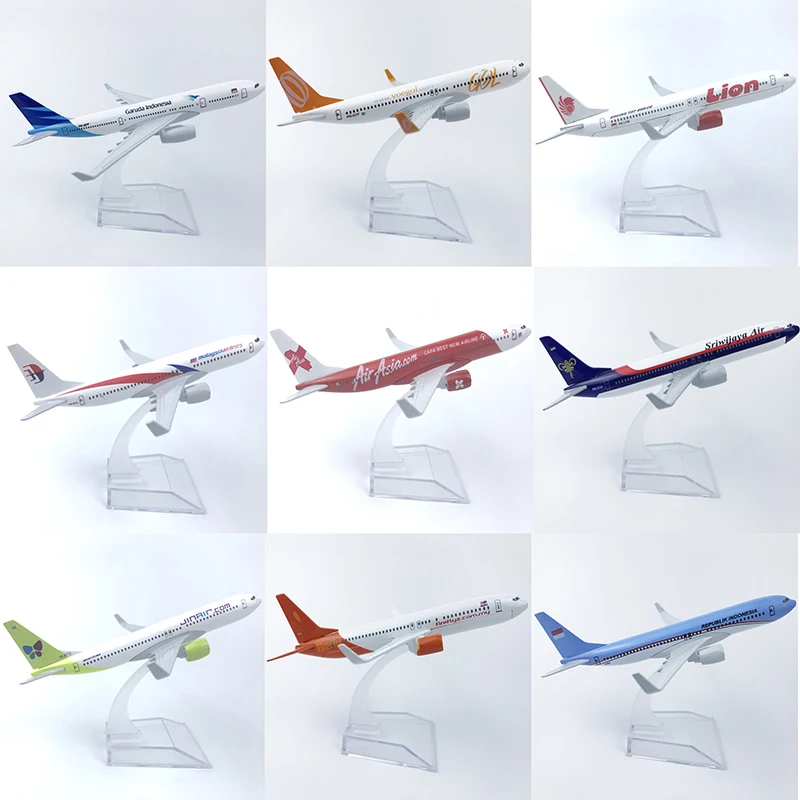 

Airplane Model (16CM) Boeing 737