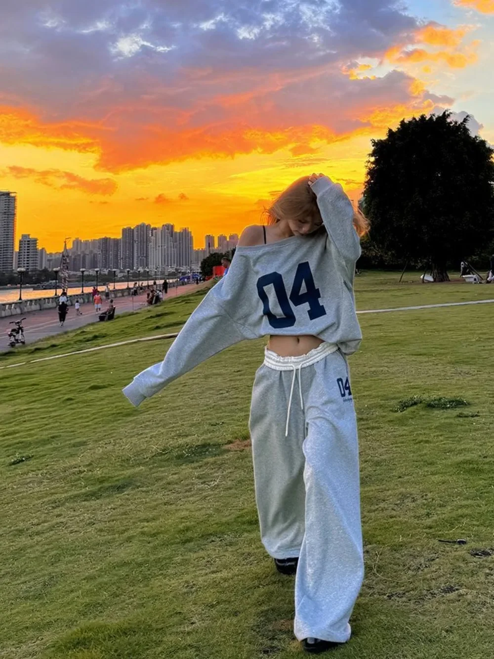 Женский винтажный комплект из 2 предметов свитшот с длинным рукавом и косым