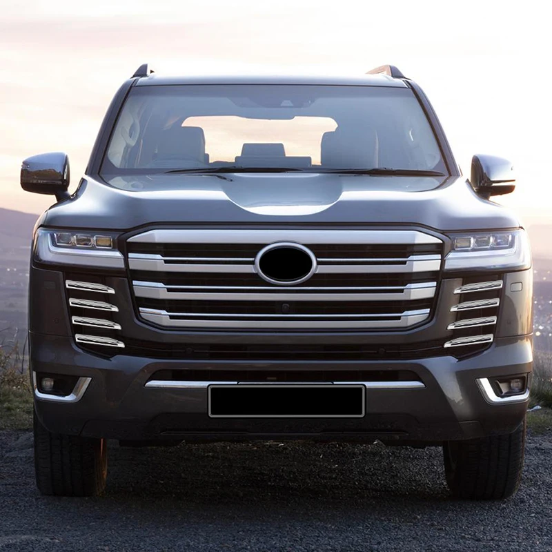 Хромированный глянцевый бампер для передней решетки радиатора Toyota Land Cruiser 300 Lc300