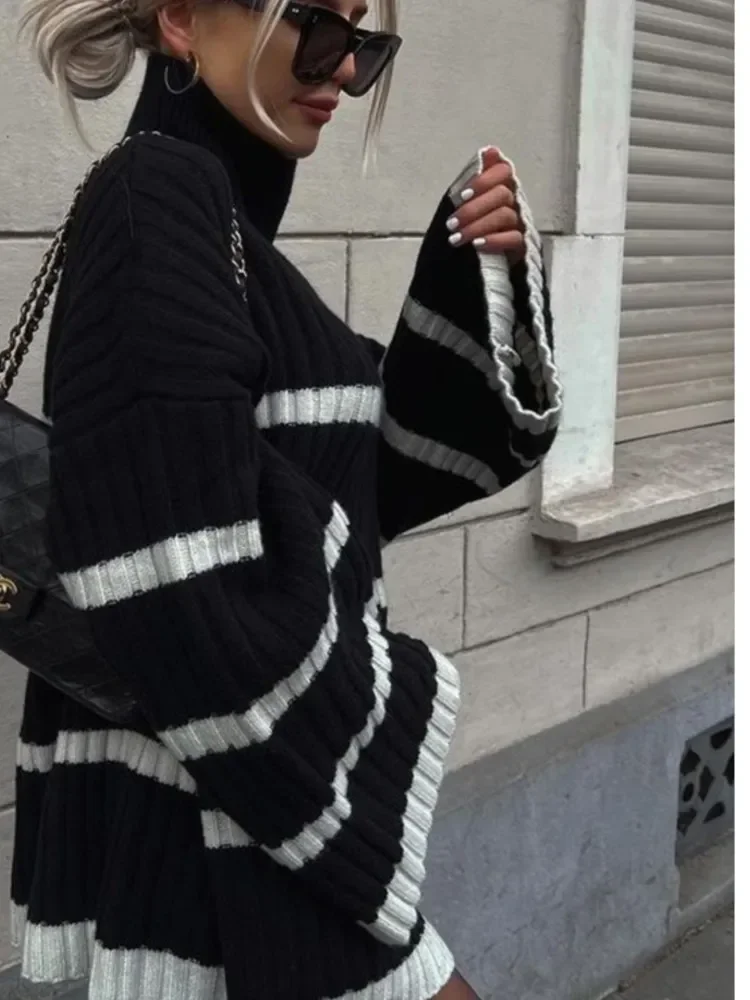 Женский трикотажный пуловер в полоску свободный свитер контрастной расцветки с