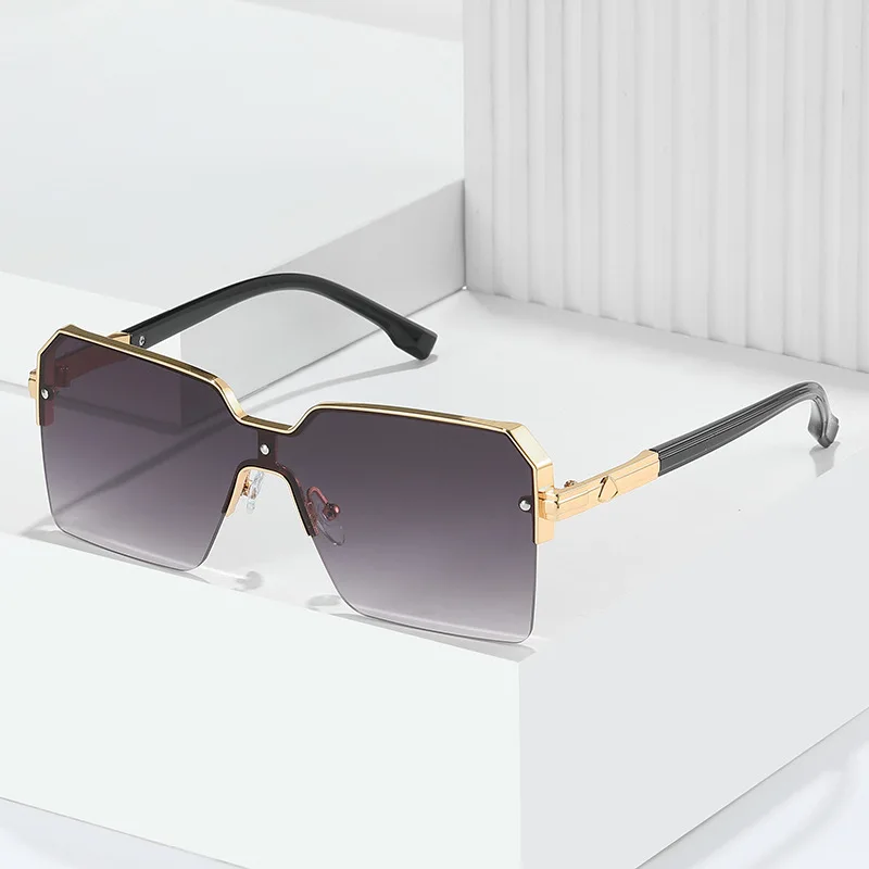 

Цветные квадратные градиентные солнцезащитные очки для женщин и мужчин, классические классные металлические солнцезащитные очки в стиле ретро, модные мужские и женские очки с зеркальными линзами