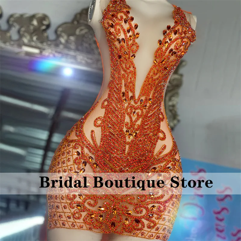 

Sparkly 2023 Orange Diamond Short Prom Dress Luxury Halter Neck Beads Crystal Rhinestones Glitter Birthday Party Cocktail Robe