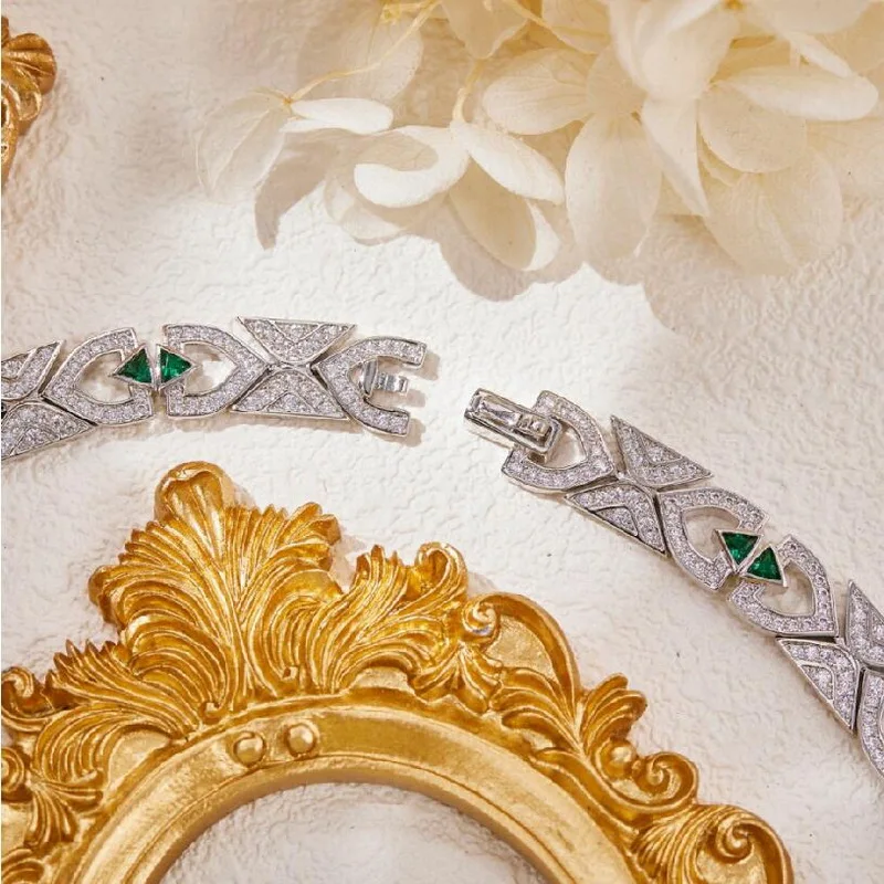 Дизайнерская коллекция Серьги-гвоздики Ожерелье Женщины Леди Инкрустация