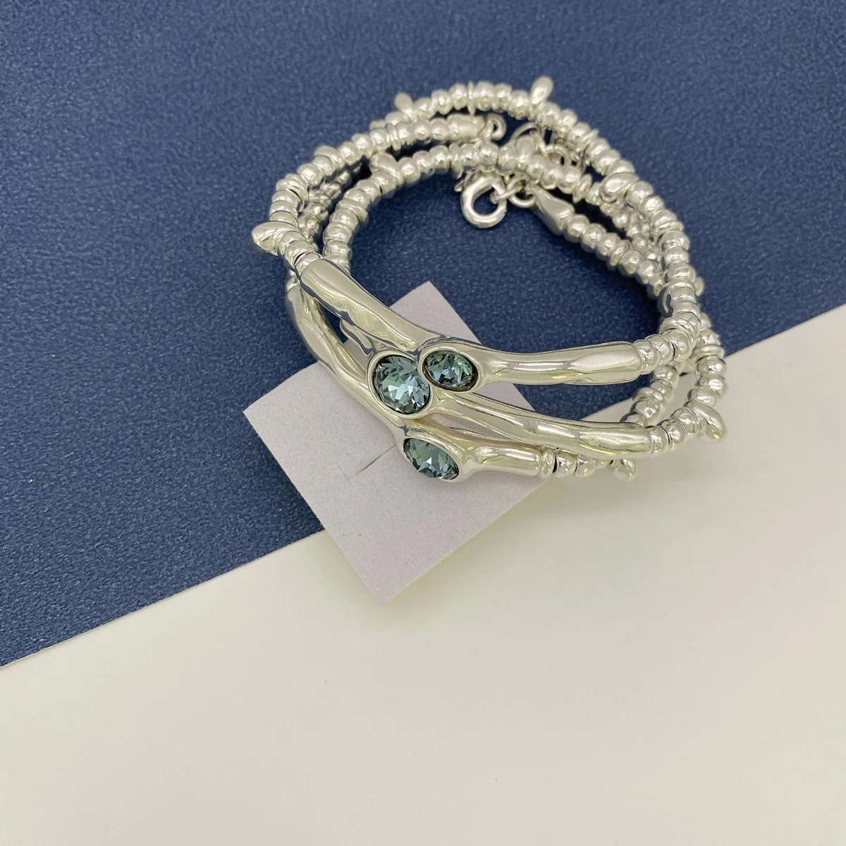 

Аксессуары из металла с гравировкой серебряный браслет из бусин, синий Цирконий, модные женские аксессуары высокого качества, подходит для UNO DE 50