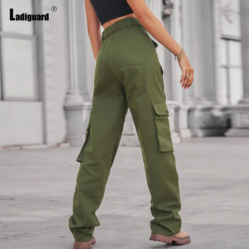 Рисунок 2 - 2023 европейские модные джинсы-карго