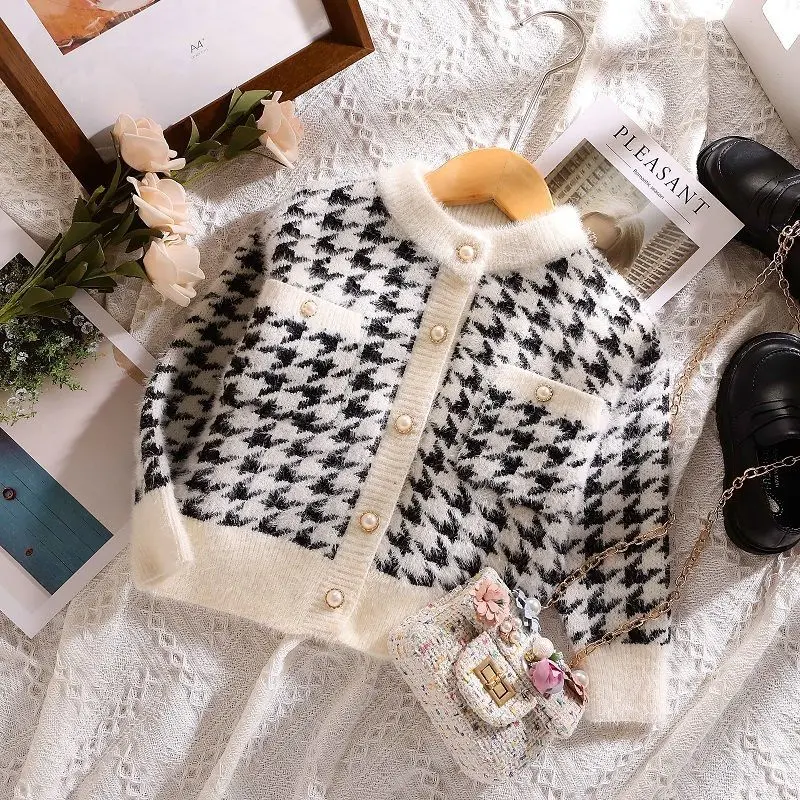 

Baby Girls Spring Autumn 2022 New Elegant Single Breasted Knitted Cardigan Children Clothing Fashion O-neck Plaid Sweater X68