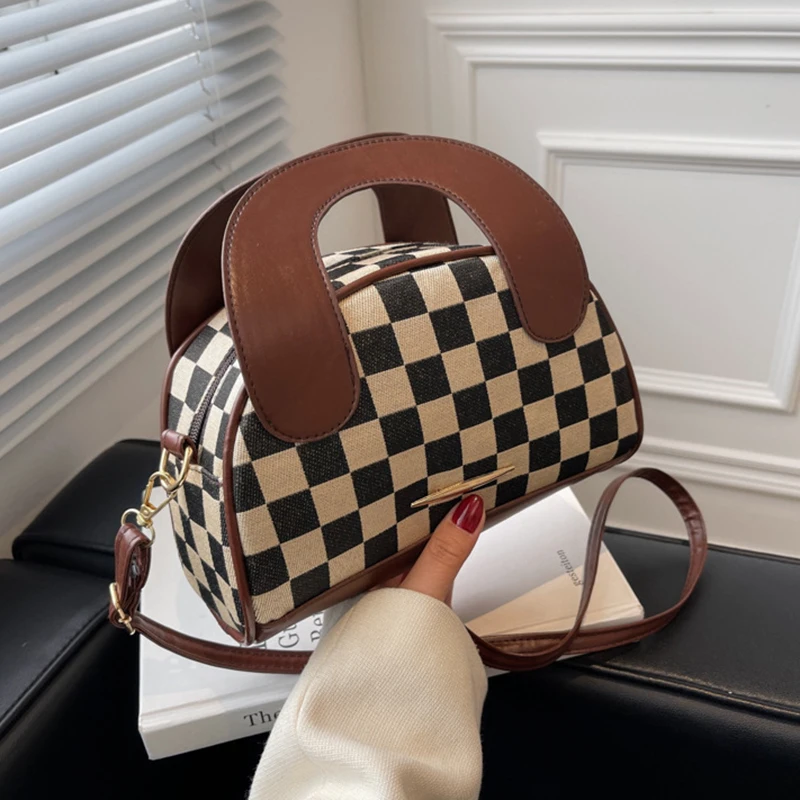 

Hot Women Crossbody Bag Fashion retro lattice contrast color portable cylinder bag women's One Shoulder Messenger Bag