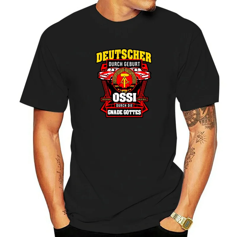 T-Shirt Ossi Durch Gnaden Gottes Osten Ostdeutschland DDR Hammer Sichel Spruch Casual Short Sleeve T Shirt Novelty