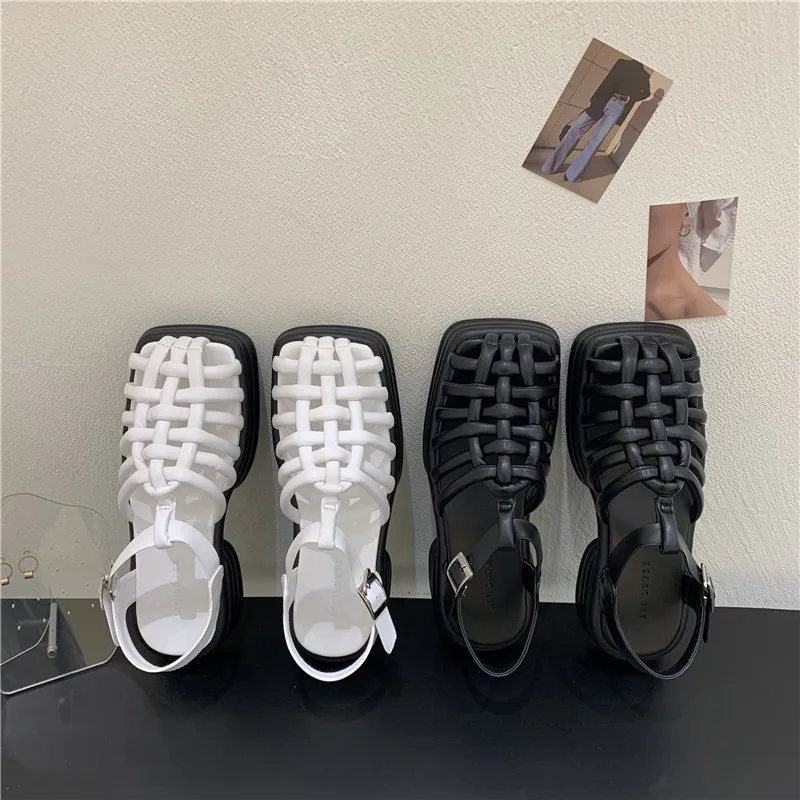 

Сандалии женские кожаные на низком каблуке, шлепанцы из ткани и резины, в римском стиле, с копым носком, кожаные низкие, резиновая ткань, Rubbe