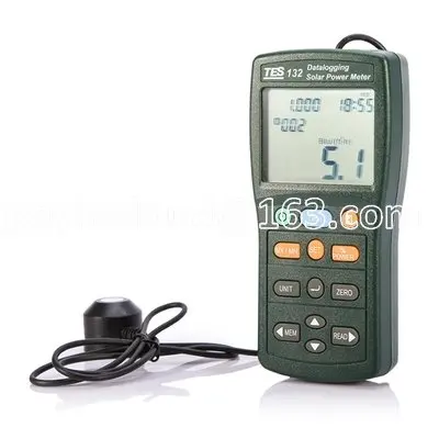 

TES-132 Handheld Solar Power Meter Tester 400-1Knm Range 2000W/m2 & 634Btu/(ft2*h) Data Logger SD Card 2G USB