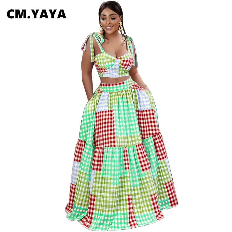 Женский клетчатый костюм Макси CM.YAYA яркая длинная юбка-качели и укороченный топ
