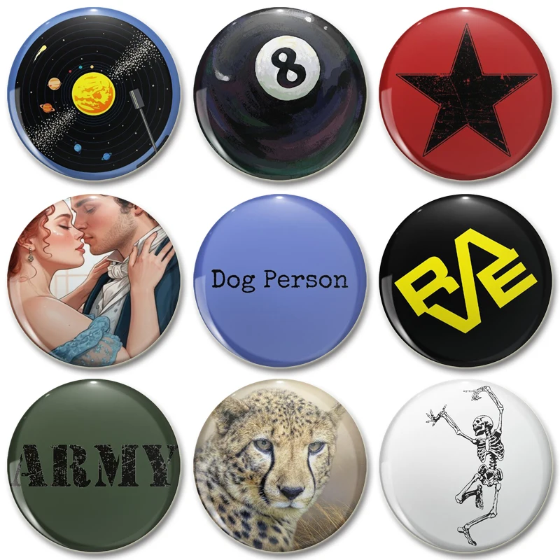 32/44/58 мм Забавные значки аниме бесплатно! Мультяшная булавка на пуговицах значок