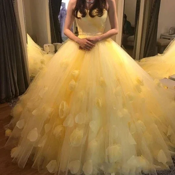 

Yellow Ball Gown Quinceanera Dresses 15 Party Sexy Sweetheart High Quality Tulle Cinderella Princess Gowns