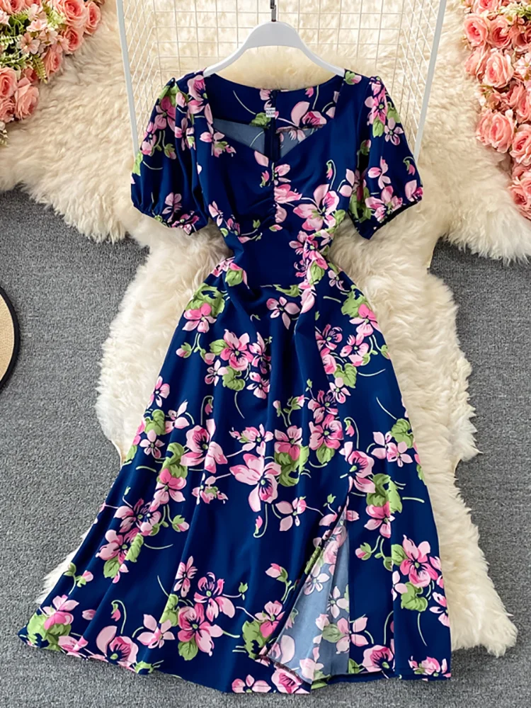 

Summer Women Floral Print Dress Vintage V-Neck Short Puff Sleeve High Waist A-Line Split Midi Vestidos Female Elegant Robe New