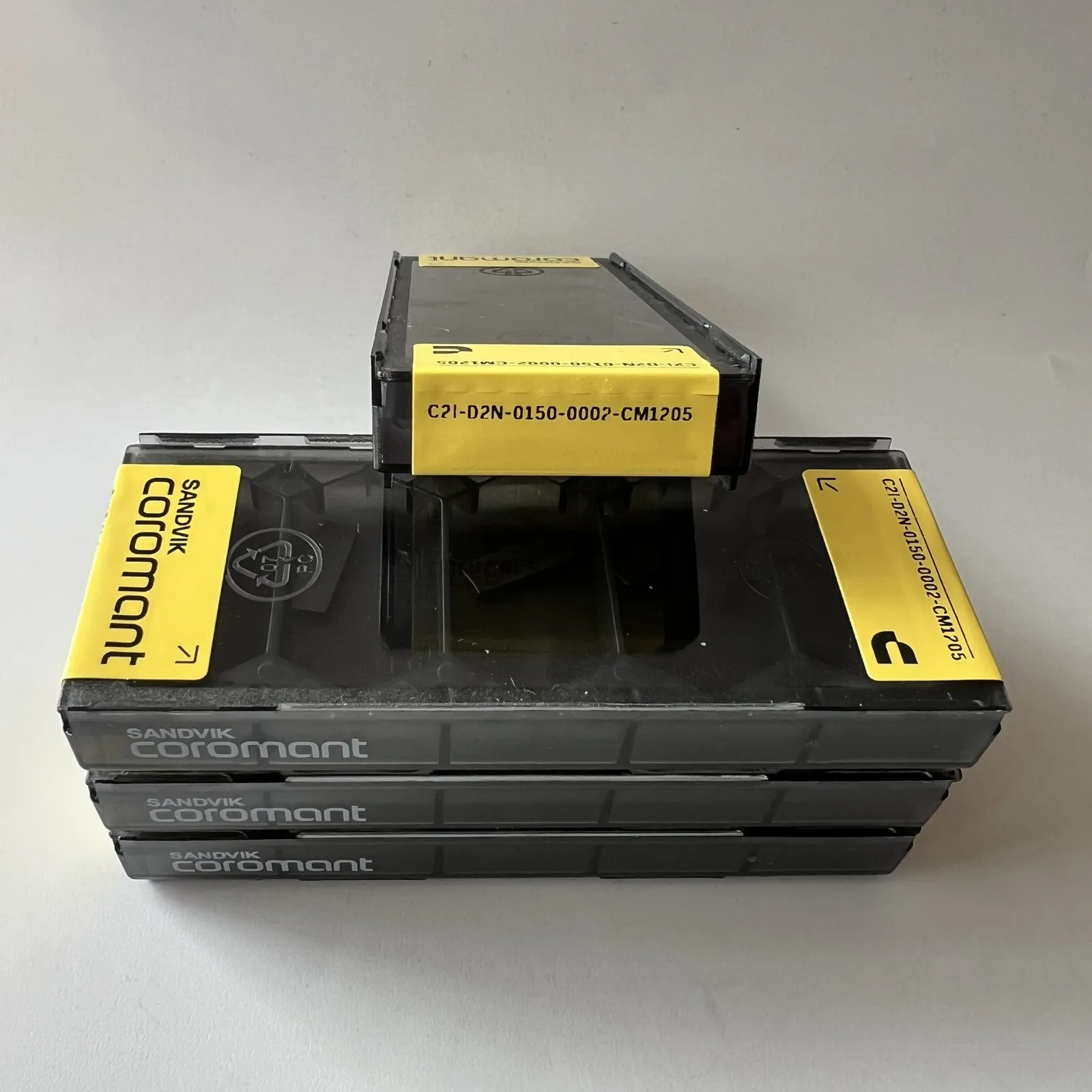 Фото SANDVIK / C2I-D2N-0150-0002-CM 1205 / Оригинальное шведское лезвие из твердого сплава, 5 шт. №2