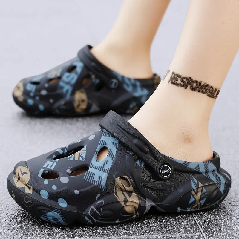 

Slides Men Waterproof Non-slip and Wear Resistant Ultra-soft Home Slippers Men Summer New Platform Casual Men Slippers