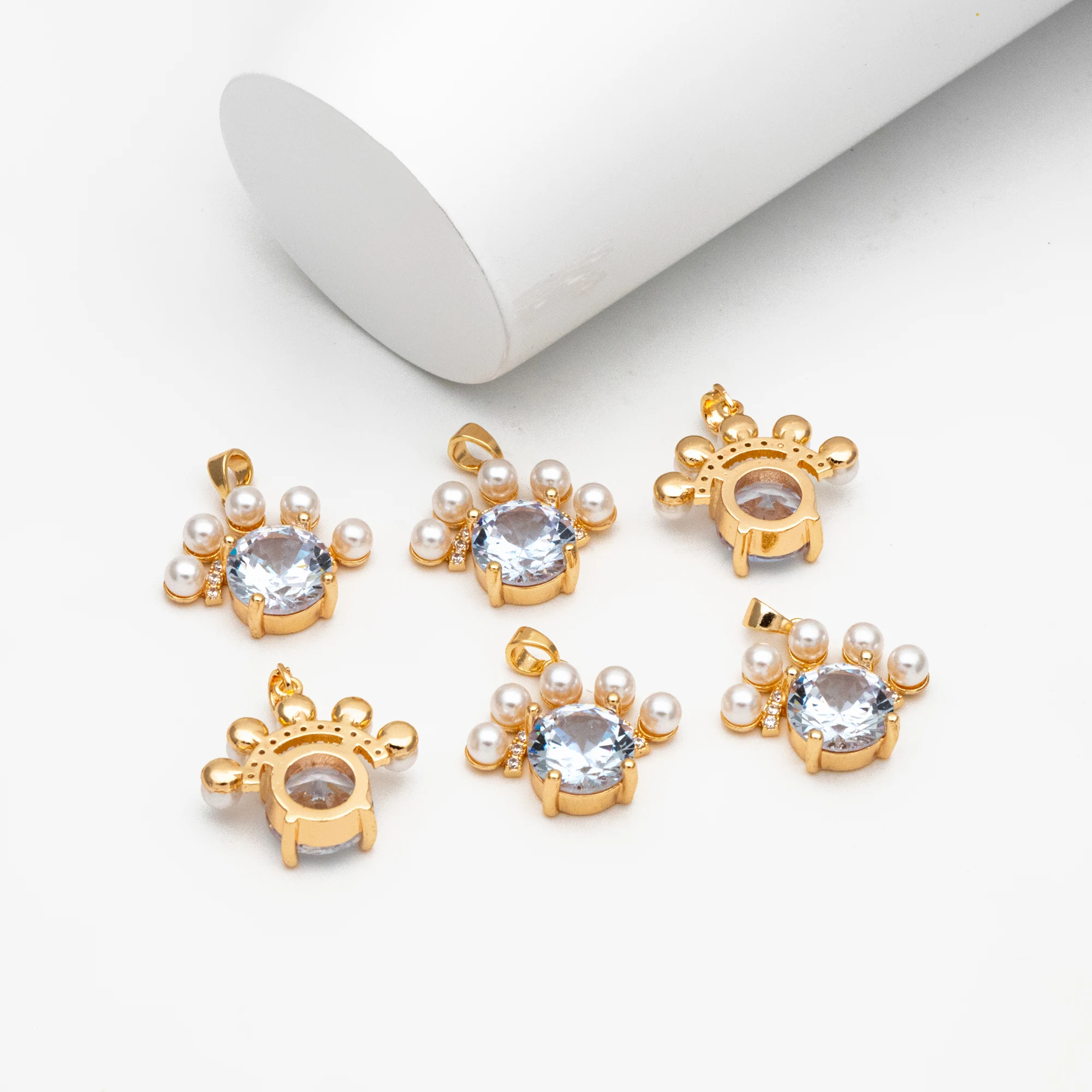 Круглые позолоченные подвески с кубическим цирконием 4 шт. латунь покрытием из