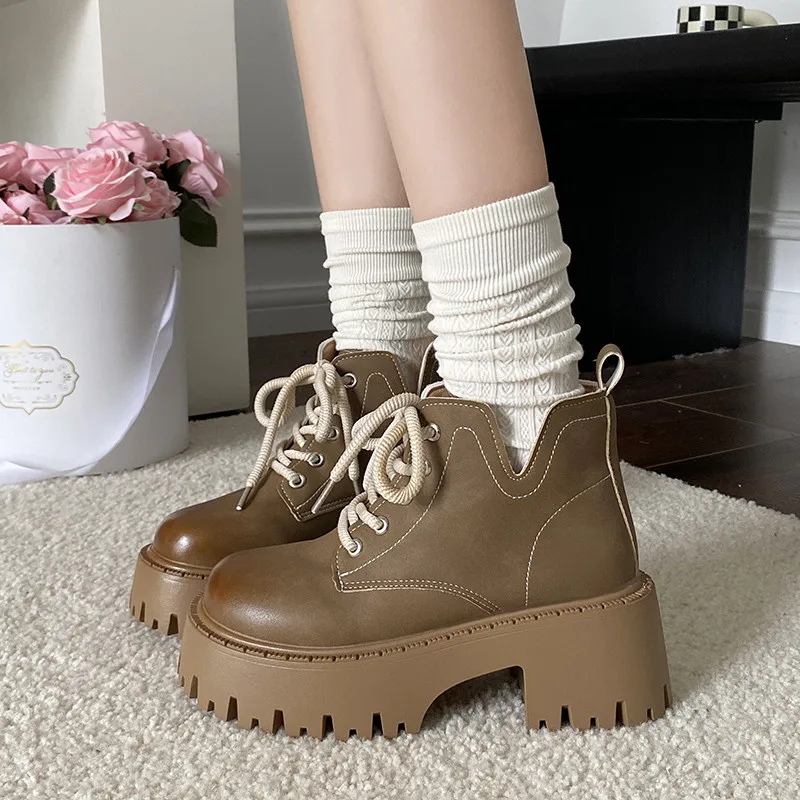 Ботинки женские новинка 2024 осенняя обувь ботильоны в стиле рок-лолита ботинки