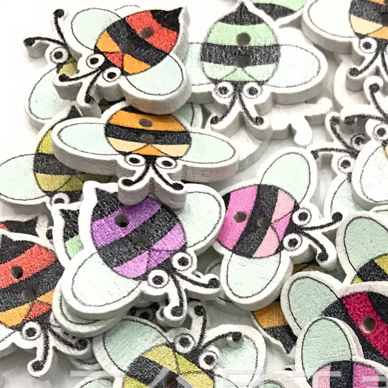 

50PCS 20MM Mixed Cartoon Flying Bee Sewing Wood Buttons for Kids Clothes Scrapbooking Decorative Handicraft DIY Accessories
