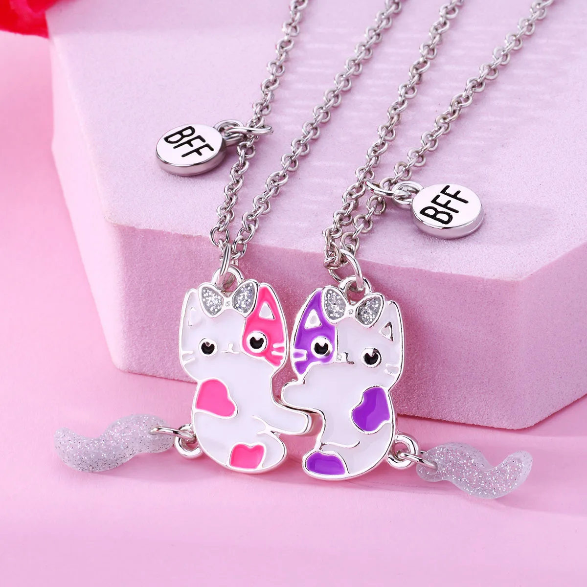 

1Pair Heart Broken Best Friends Necklaces Cute Cat Pendant Chain BFF Friendship Choker Jewelry Gifts for Women Lovers