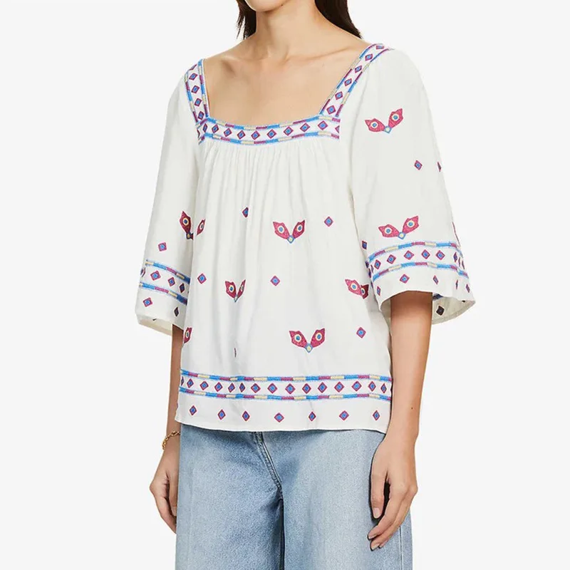 

Vintage Embroidered Square Neck Half Sleeve T-Shirt Women Casual Commuter Bohemian Top 2022 Summer Street Fashion