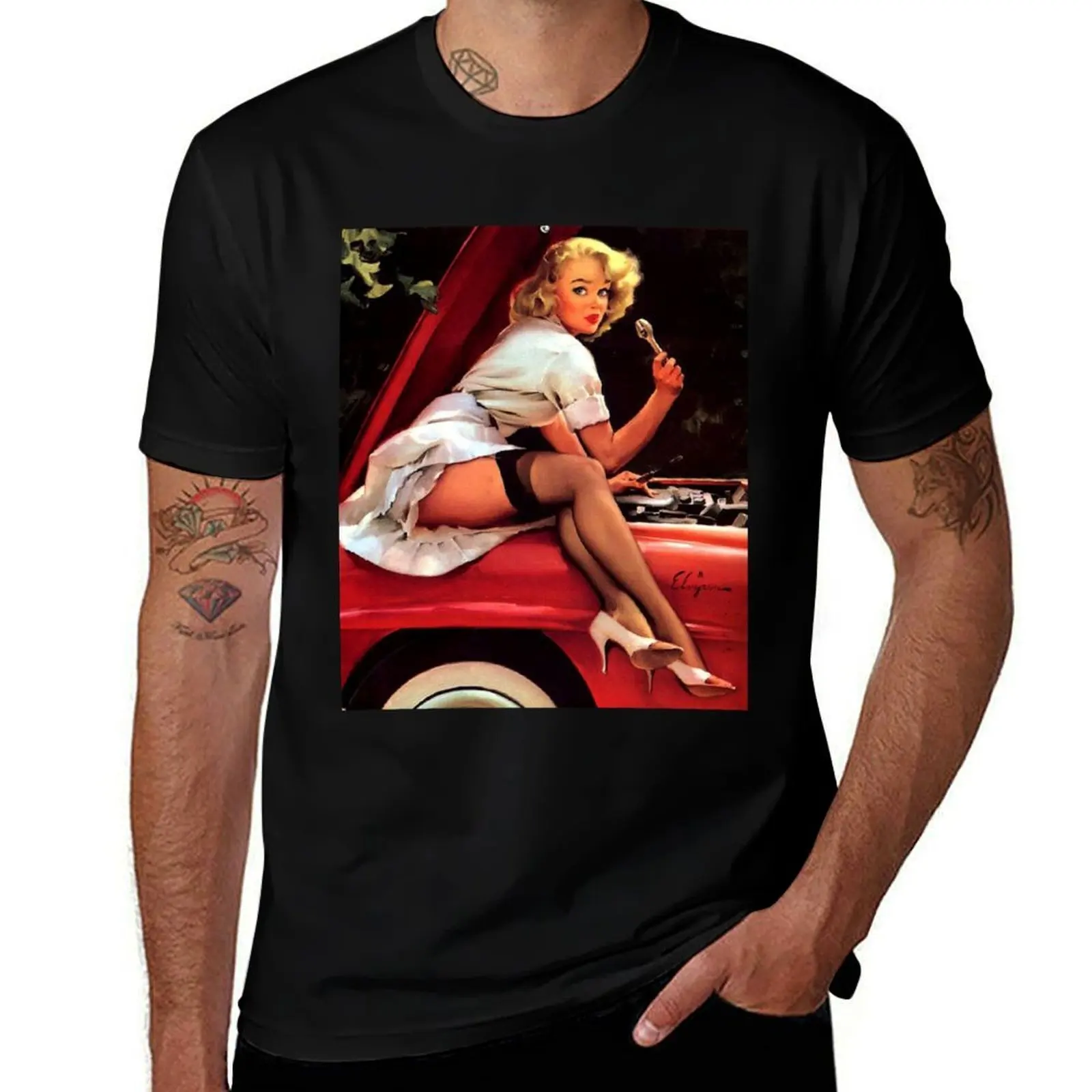 Фото Футболка Gil Elvgren Mechanic Pin Up Girl T-Shirt Worker Basic с короткими рукавами №1